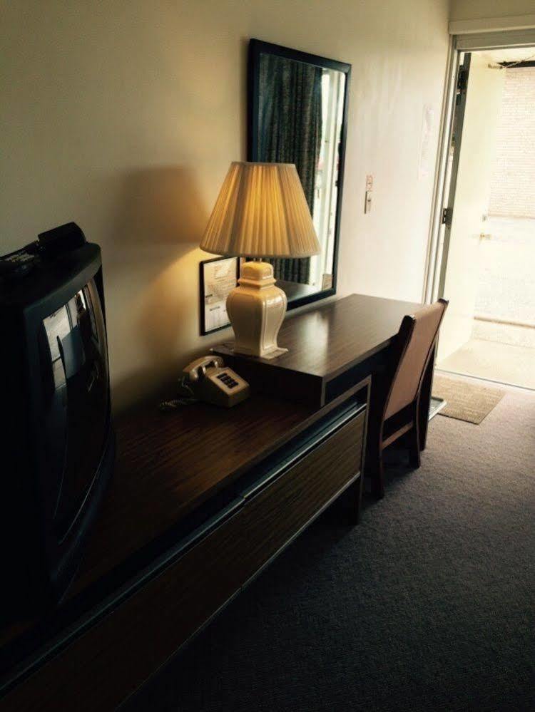Town'N Country Motor Inn Leamington Zewnętrze zdjęcie